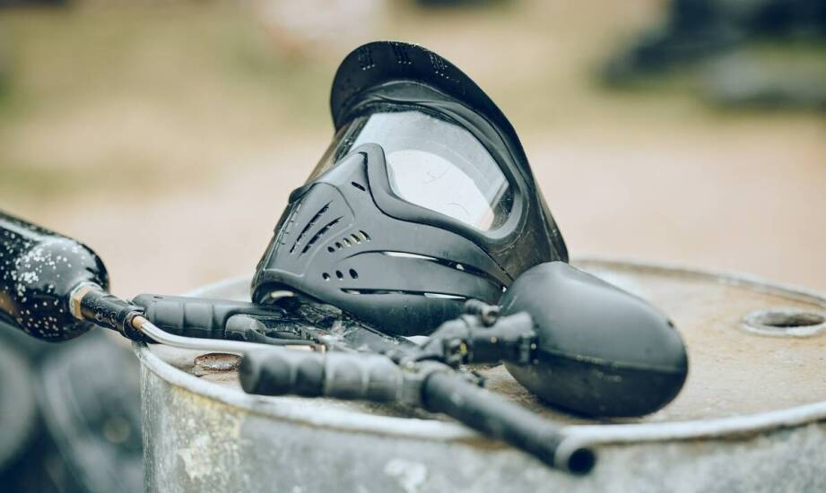 Asg maski zintegrowane z ochroną oczu - zalety i wady