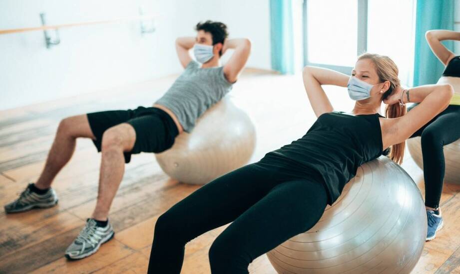 Jak regularne treningi personalne wpływają na redukcję stresu i napięcia?