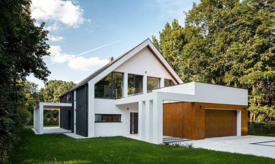 Jak adaptacja projektów wpływa na funkcjonalność domów szkieletowych?