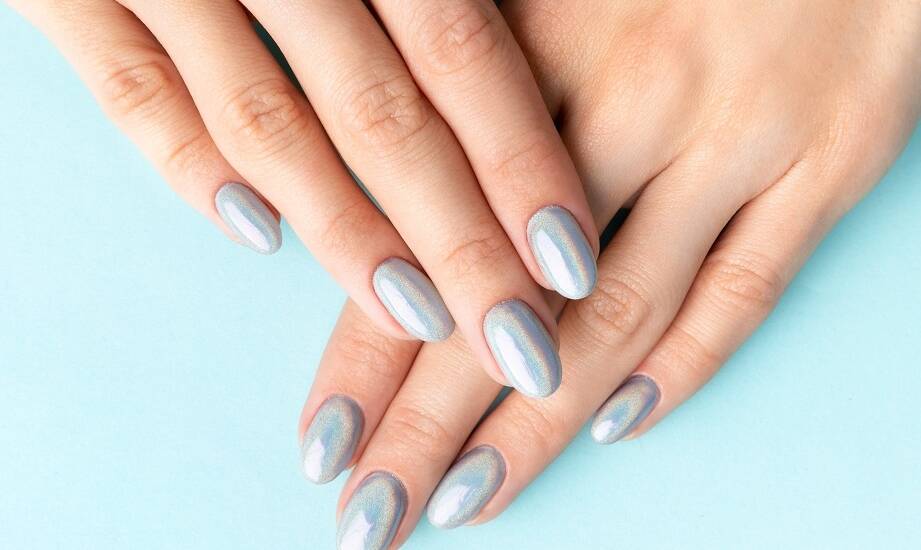 Jak manicure tytanowy wspiera zdrowie paznokci?