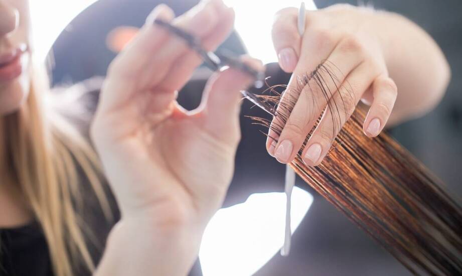 Jak integracja wyników badań z systemami zarządzania wpływa na pracę salonu?