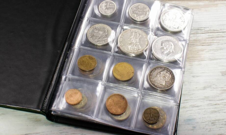 Monety kolekcjonerskie jako inwestycja: rola aukcji monet