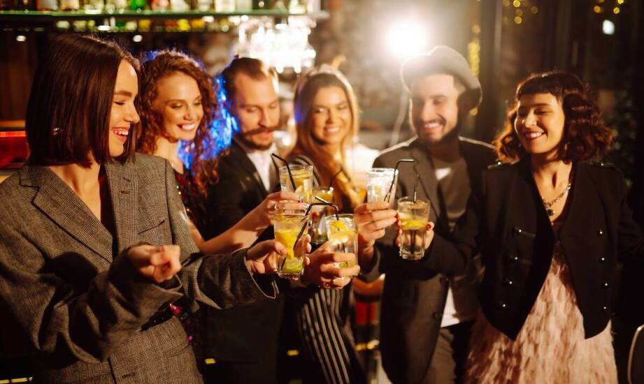 Jak przygotować orzeźwiający koktajl z dodatkiem nasion kopru włoskiego?