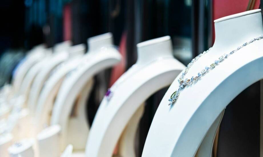 Historia i symbolika naszyjnika z perłą w puszce tiger: co warto wiedzieć?