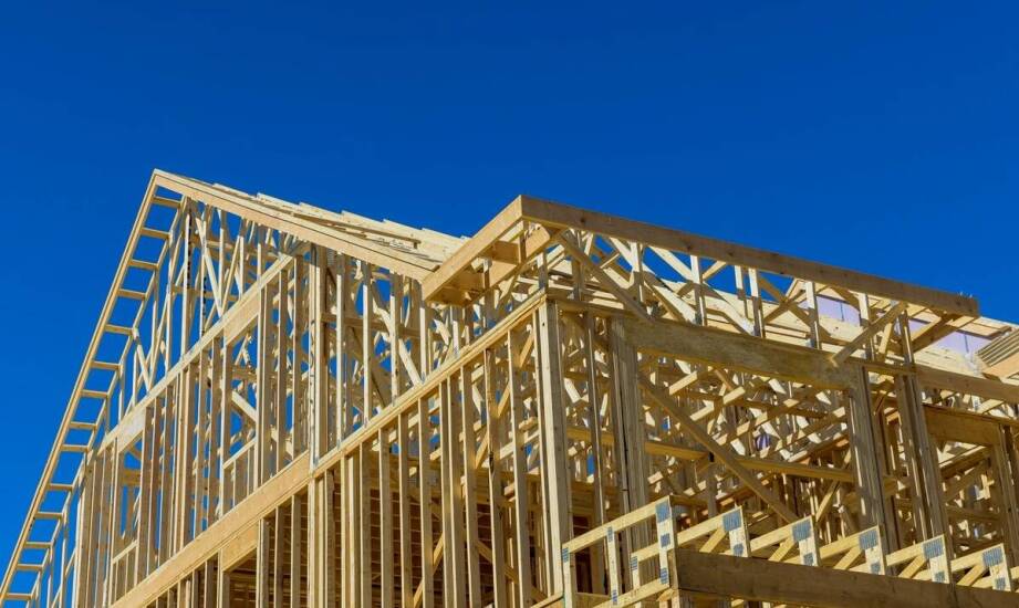 Rola prefabrykatów w procesie budowy domów szkieletowych