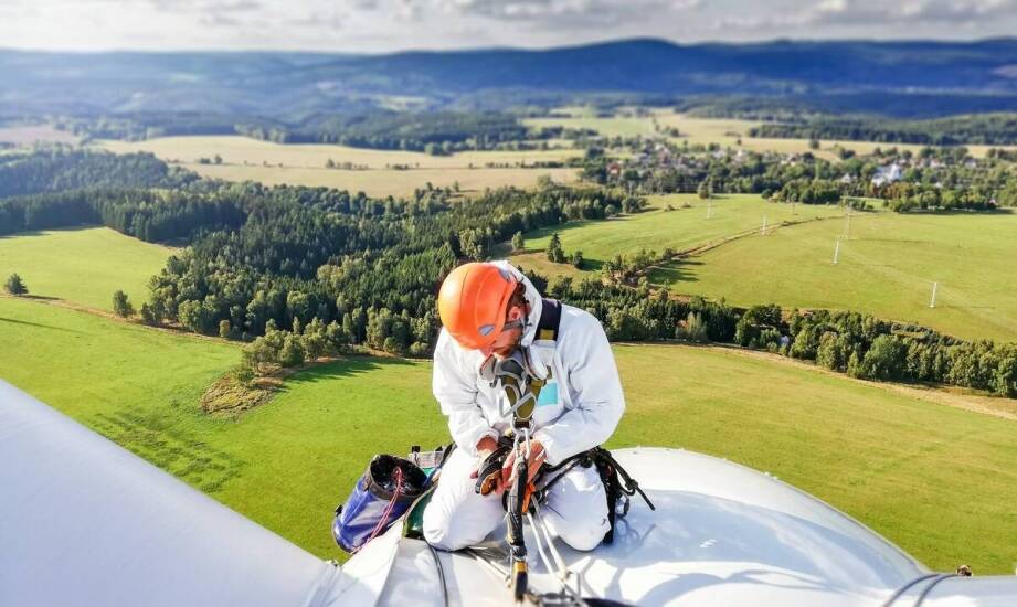 Rola "net pocket opinie" w procesie budowy nowych elektrowni wiatrowych