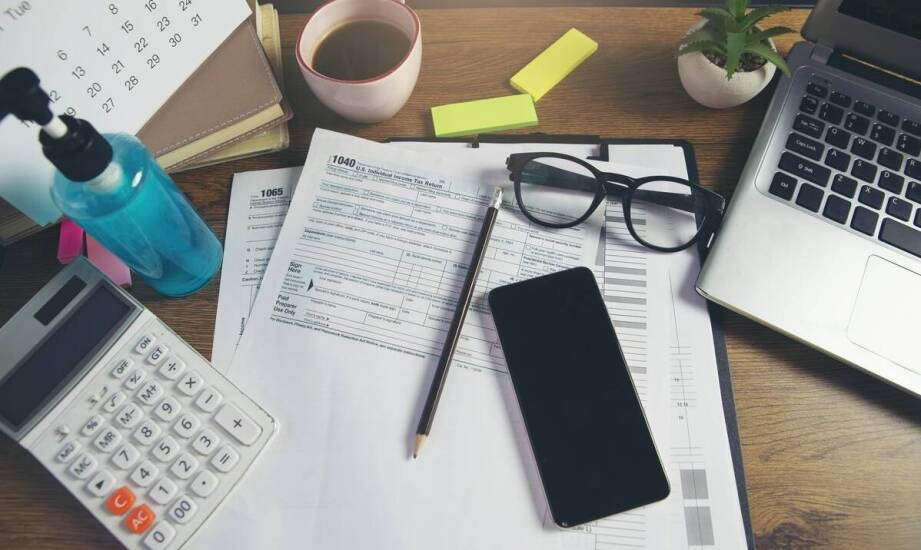 Jakie wyzwania niesie ze sobą prowadzenie księgowości na ryczałcie 12?