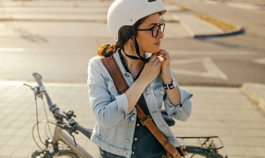 Akcesoria do rowerów turystycznych damskich – co warto mieć?