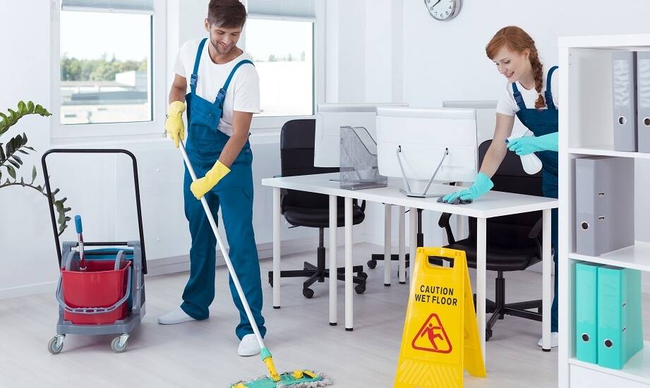 Sprzątanie biur a ochrona zdrowia pracowników: kluczowe aspekty