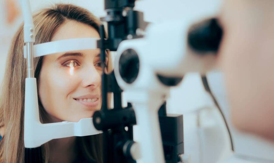 Jak badanie dna oka wspiera wykrywanie chorób siatkówki?