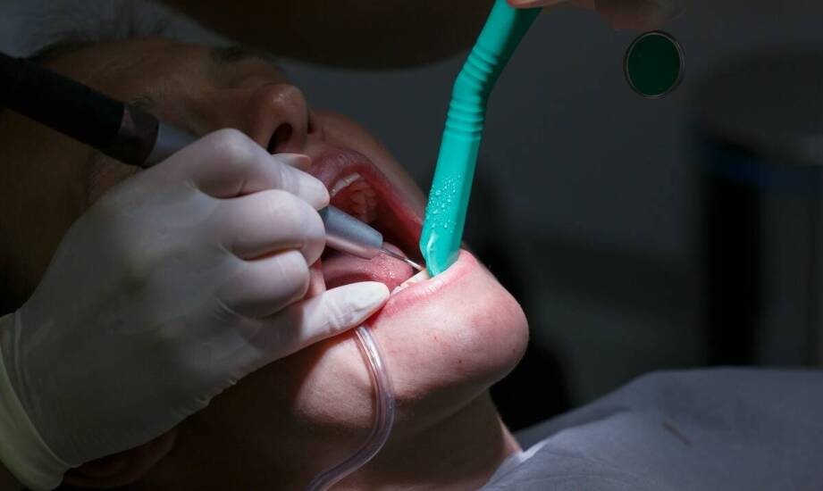 Rola periodontologii w utrzymaniu zdrowia jamy ustnej