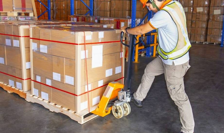 Korzyści z używania zestawów do bandowania w magazynach