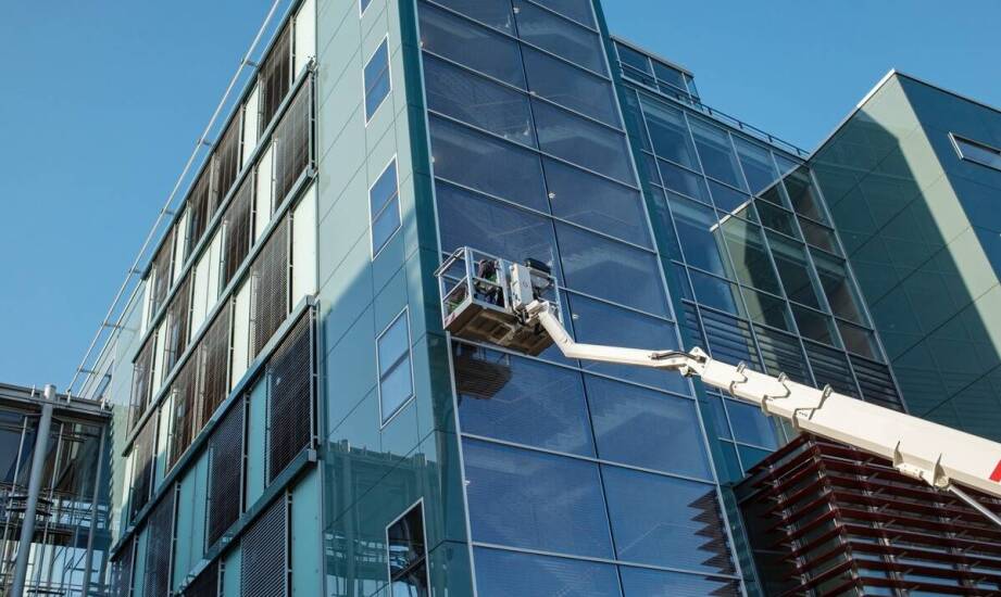 Jak wycieraczki systemowe mogą wpłynąć na odbiór estetyczny urzędów?