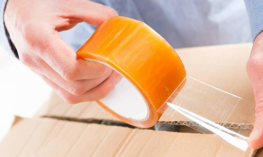 Jak taśma szara pakowa wspiera działania marketingowe dzięki możliwości nadruku?