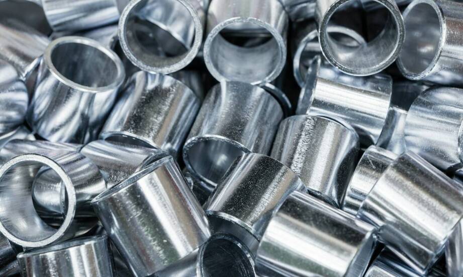 Porównanie różnych rozmiarów kółek metalowych kaletniczych w ofercie hurtowni