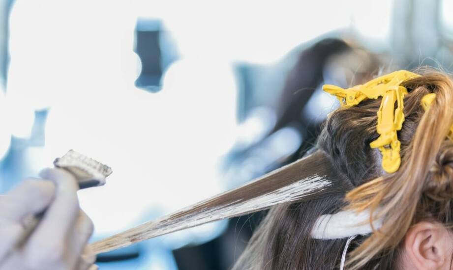 Keratynowe zabiegi trychologiczne – co warto o nich wiedzieć?