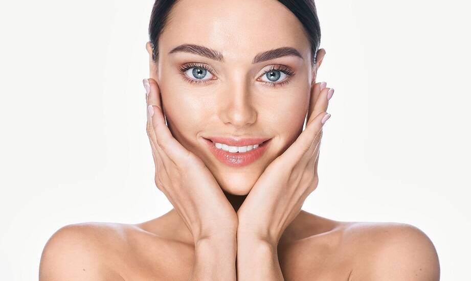Jak epilacja laserowa wpływa na estetykę skóry twarzy?