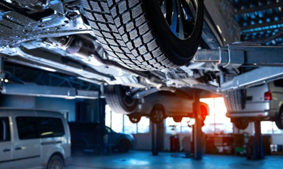 Jak przygotować samochód do sezonu zimowego z pomocą autoryzowanego serwisu Mercedesa?