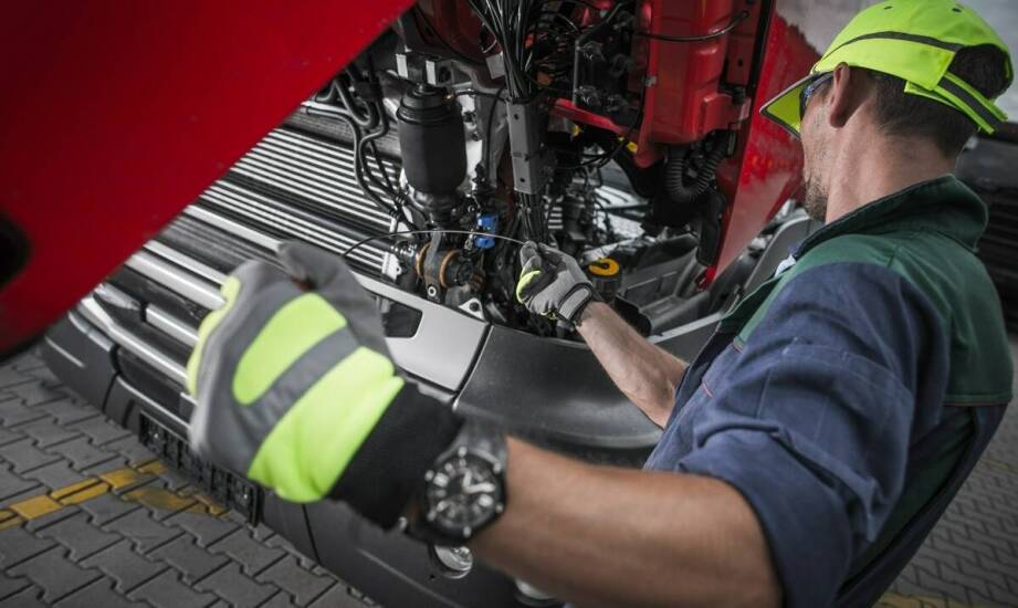 Montaż urządzeń TOLL COLLECT w ciężarówkach – co oferujemy?