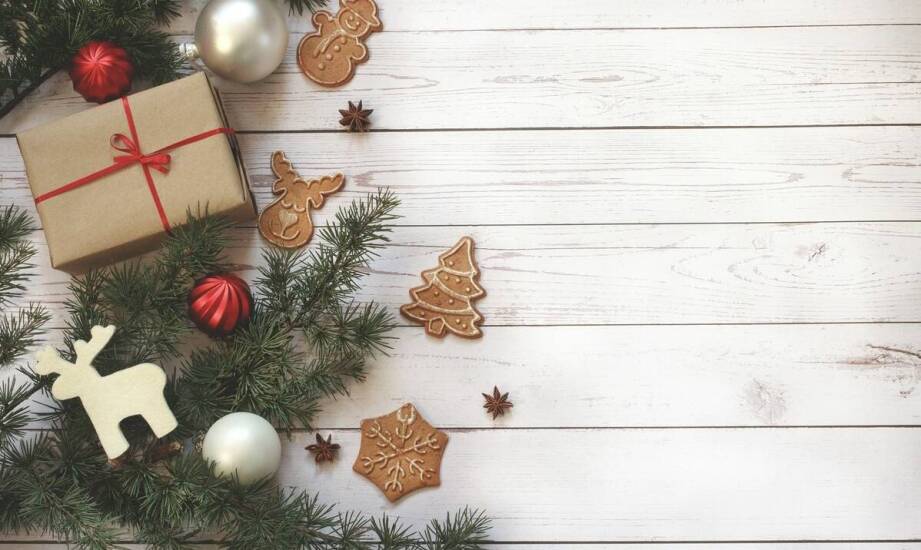 Jakie korzyści niesie użycie ekologicznych materiałów w produkcji świątecznych kartonów?