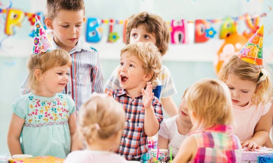 Jakie atrakcje dzieci najczęściej wybierają podczas urodzin w Fabryce Śmiechu?