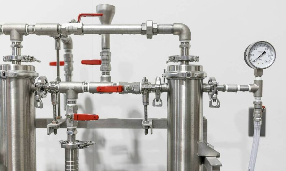 Przemysłowa wyciskarka do jabłek – znaczenie serwisu i wsparcia technicznego