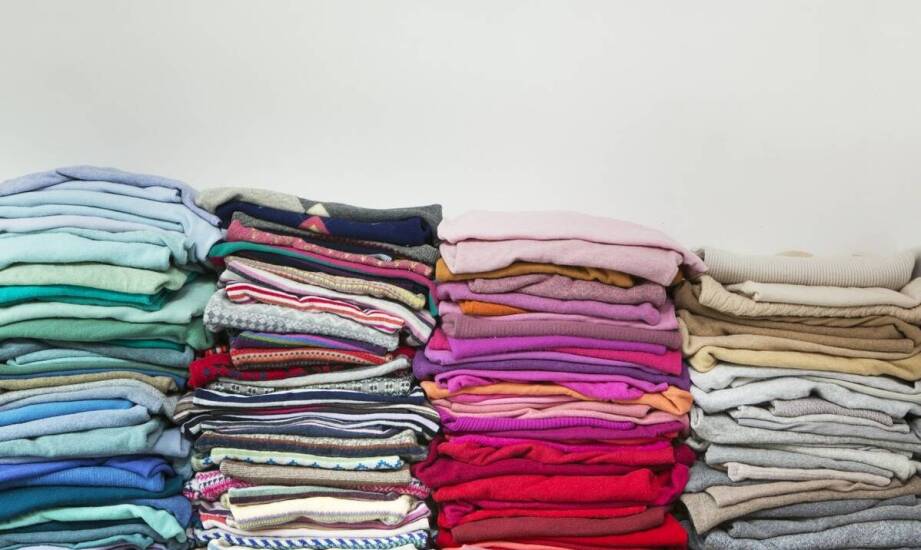 Jak dobrać odpowiednie odzieżowe worki do przechowywania sezonowej garderoby?