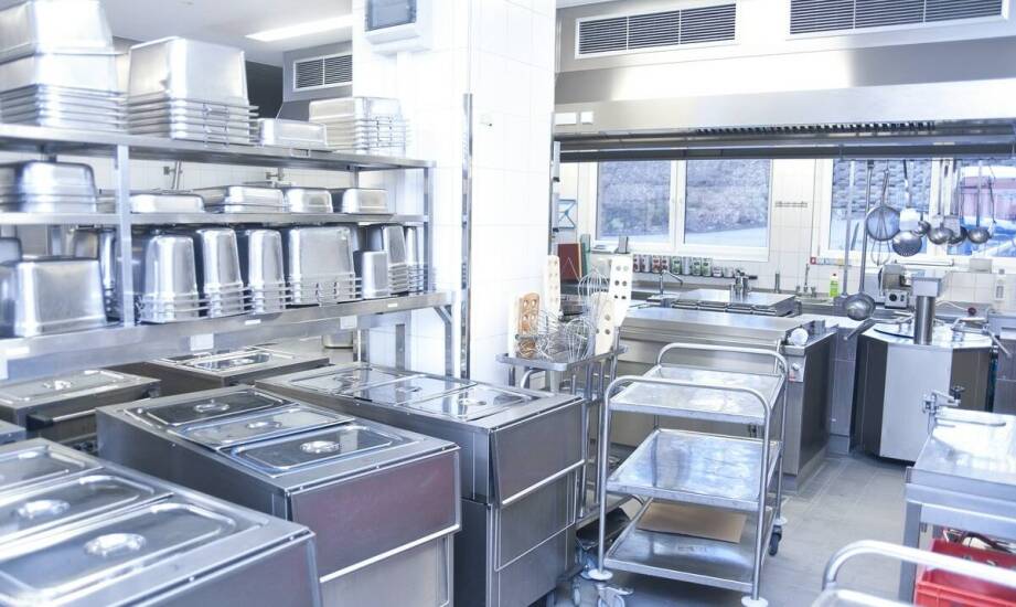 Zastosowanie zbiorników dewara w przemyśle spożywczym: co warto wiedzieć?