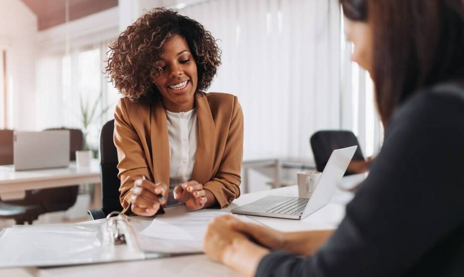 Kiedy warto skorzystać z usług podatkowych doradców?