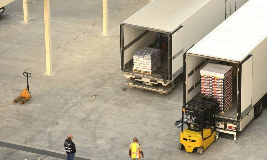 Jakie korzyści niesie ze sobą obsługa techniczna eventów przez profesjonalną firmę transportową?