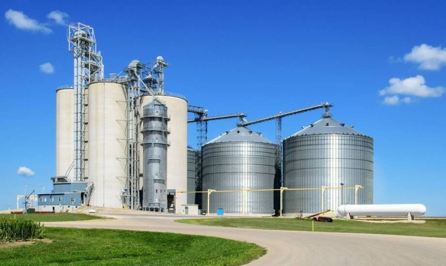 Poziomy paszowóz – klucz do optymalizacji procesów w gospodarstwie rolnym