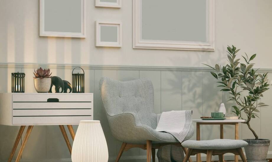 Jakie są doświadczenia klientów związane z trzymaniem urny w domu?