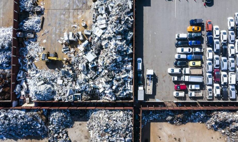 Jak przebiega proces złomowania aut w Chełmku?