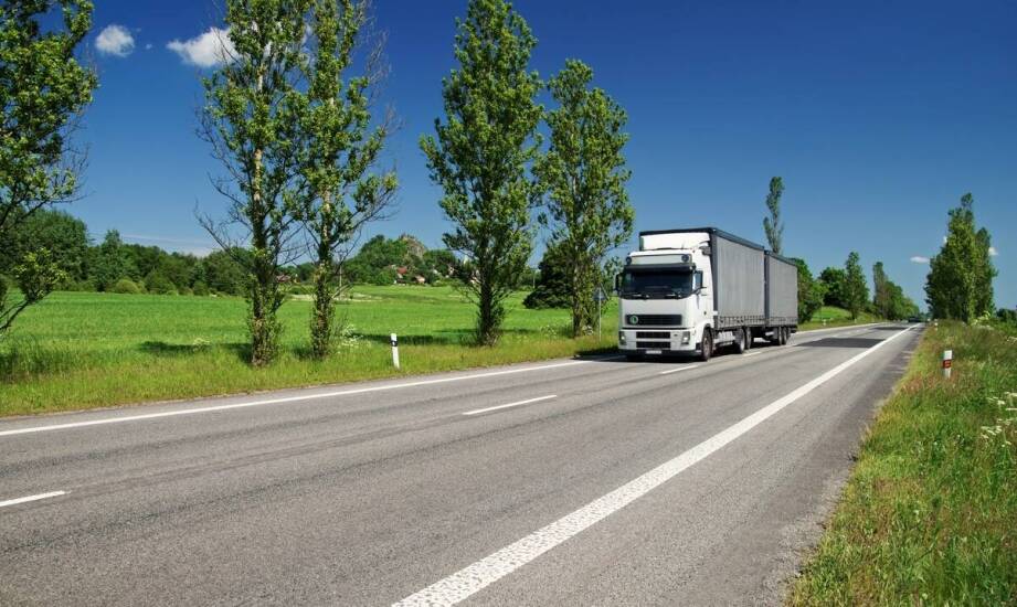 Przejazdowe wagi na drogach jako narzędzie do analizy danych transportowych