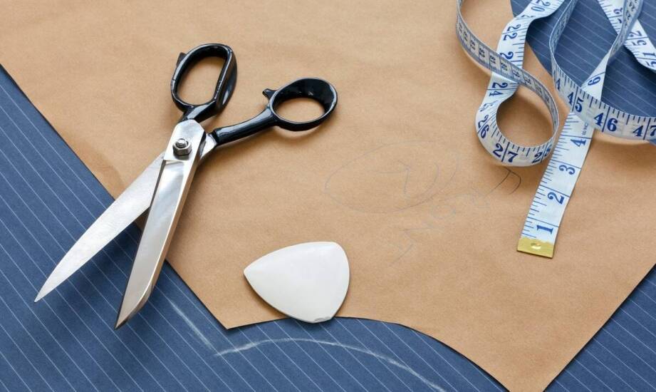 Jak cena wpływa na dostępność luksusowych materiałów do szycia garniturów?