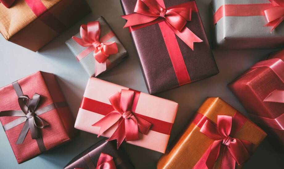 Czy urodzinowe cukierki z nadrukiem mogą być częścią prezentu?