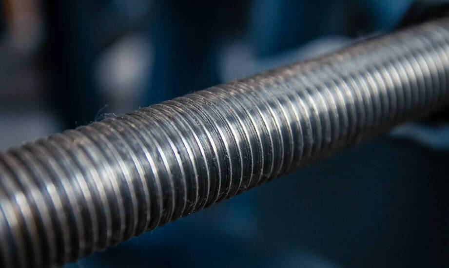 Trapezowe śruby a precyzja ruchu w systemach automatyki przemysłowej