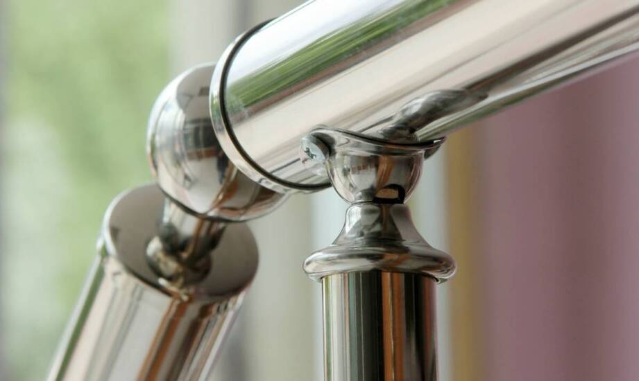 Wpływ designu na ceny balkonowych balustrad w Krakowie