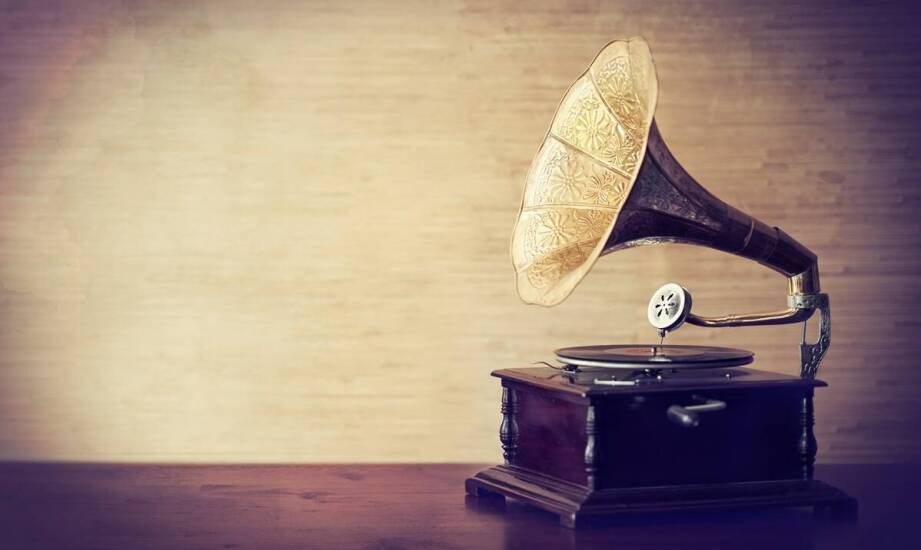 Narzędzia do nauki fizyki – czy elektrostatyczna maszyna jest niezbędna?