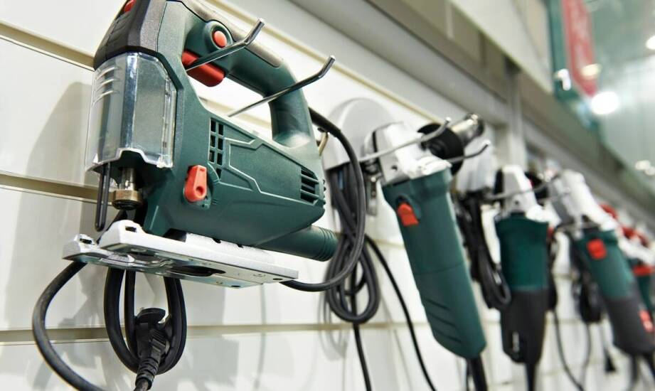 Jakie technologie wspomagają naprawy magazynowych regałów?