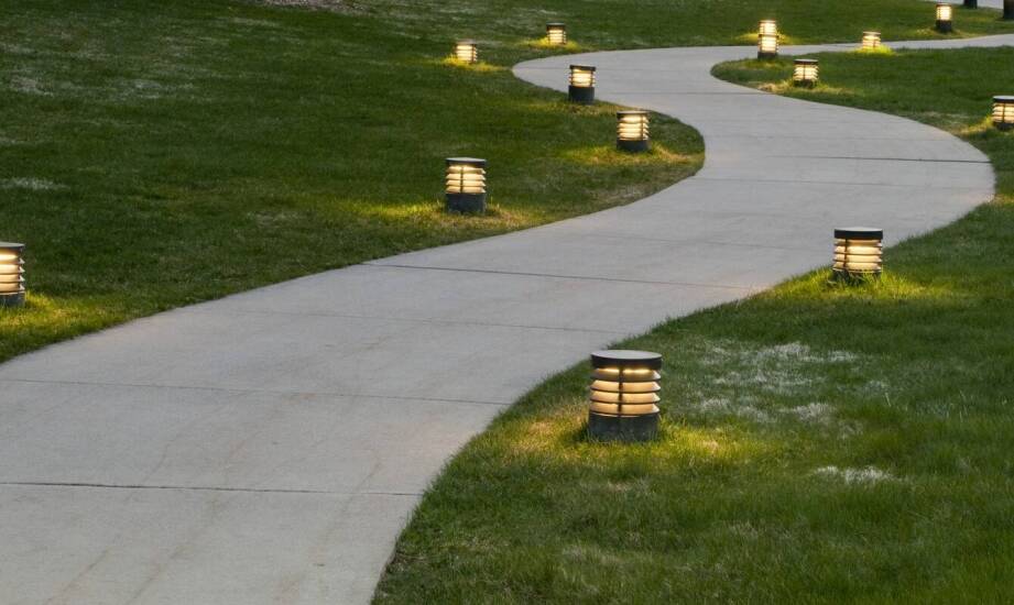 Czy warto inwestować w solarne lampy na dom? Analiza kosztów i korzyści.