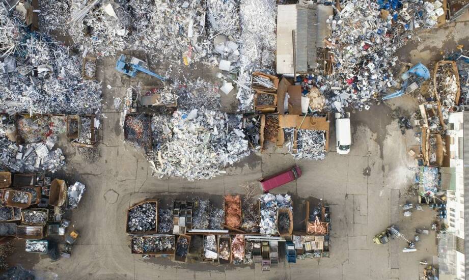 Dlaczego warto inwestować w sprzedaż kolorowych metali dla zrównoważonego rozwoju?