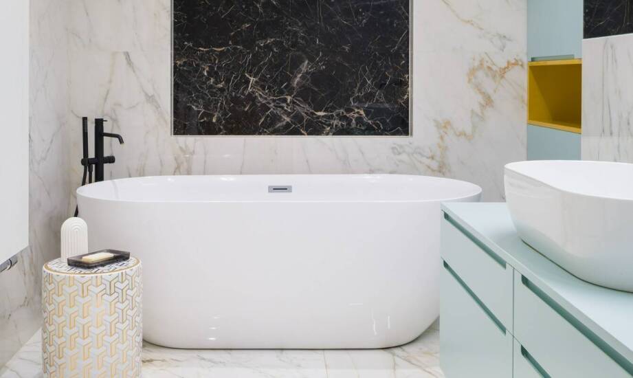 Wpływ rozmiaru wanny z siedziskiem 150x70 na komfort użytkowania