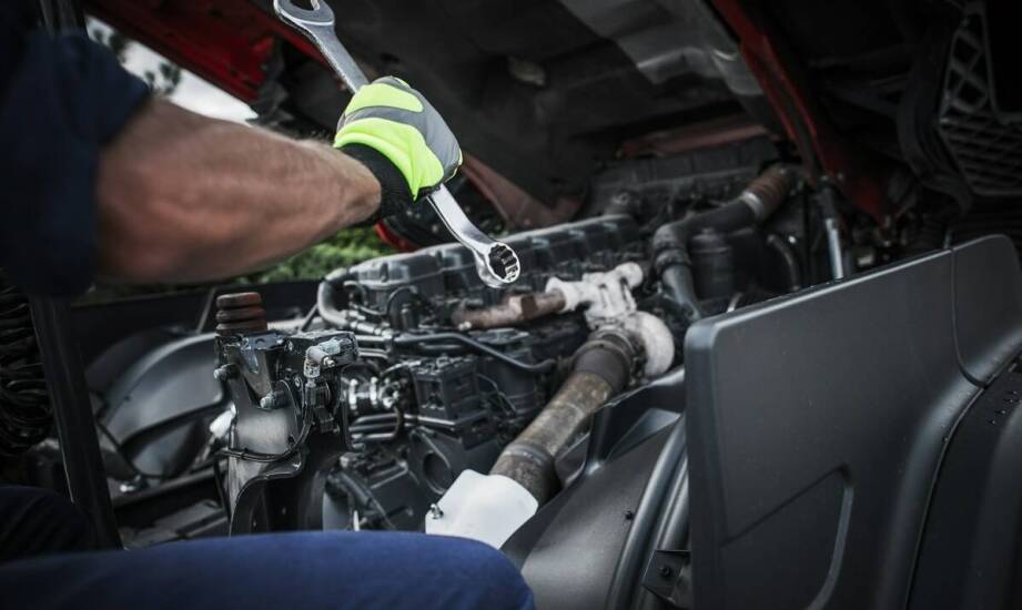 Serwisowanie ciężarowych samochodów w Rzeszowie jako element strategii zarządzania flotą