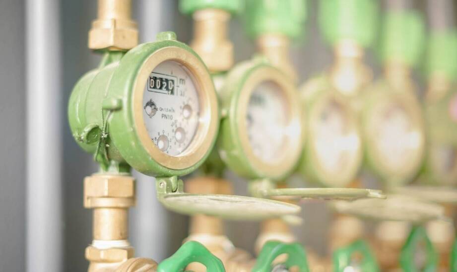 Porównanie trwałości różnych materiałów używanych do produkcji wodomierzowych studni