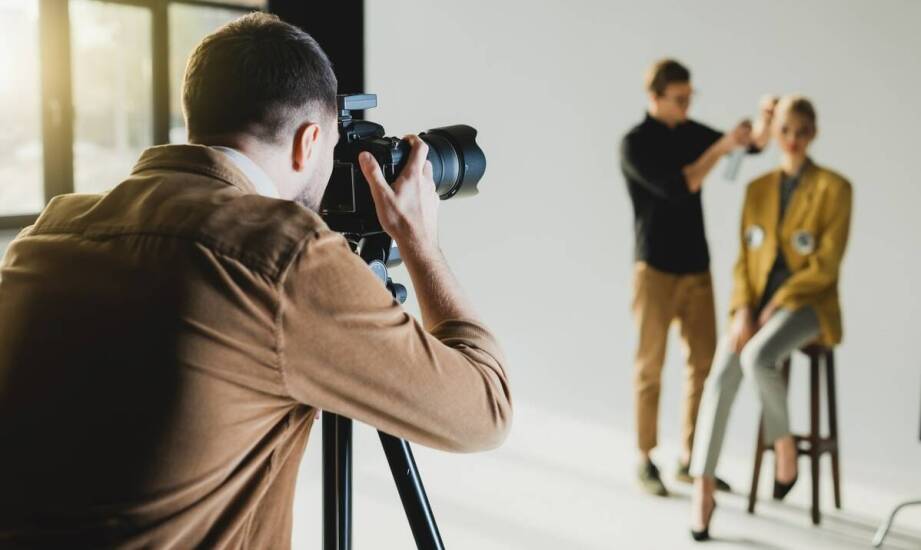 Rola światła modyfikatorów w pracy z lampą błyskową