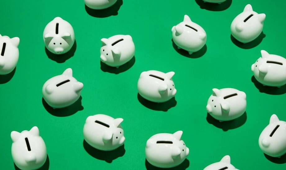 Jak dobrać odpowiednie kolory do skarbonki Supreme, by wzmocnić przekaz marki?