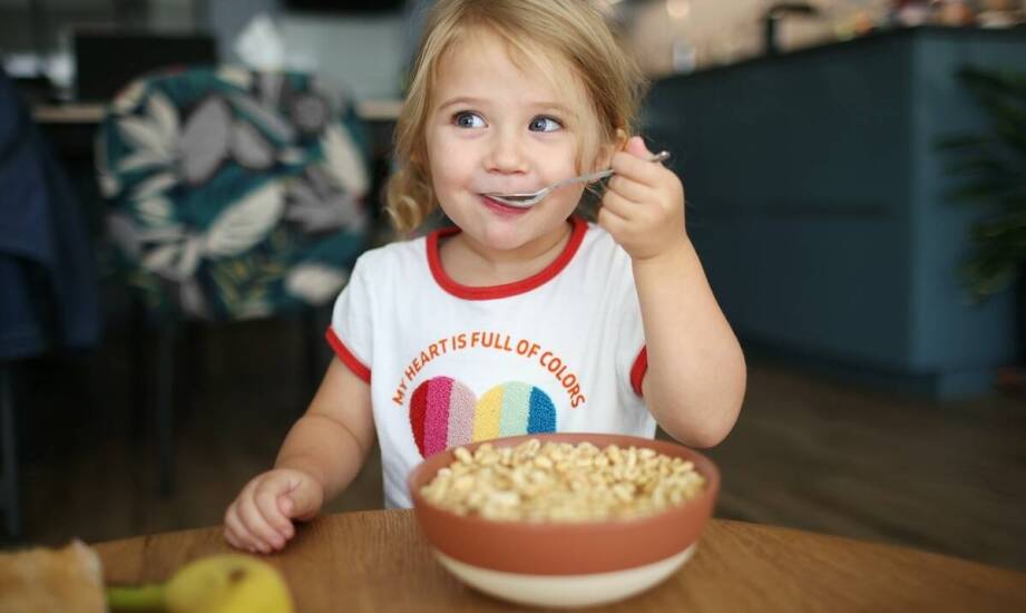 Jakie są zalety owsianych płatków w codziennej diecie?