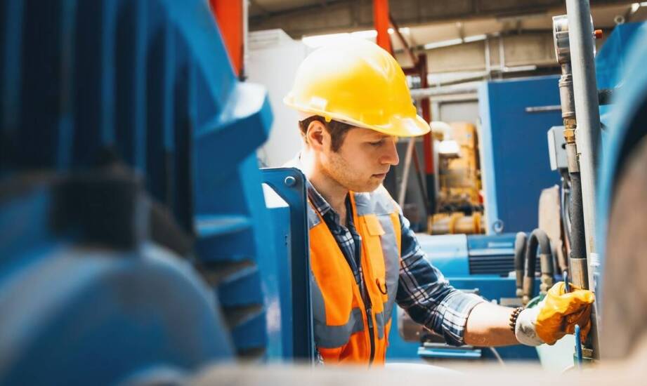 Jak efektywnie wykorzystać prądotwórcze agregaty w przedsiębiorstwach?