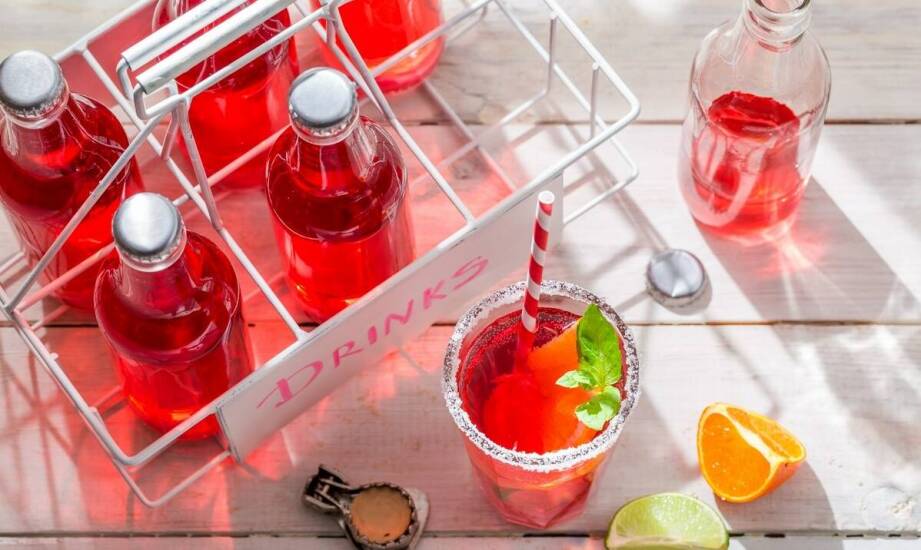 Smakowe kompozycje z syropami Monin: inspiracje dla właścicieli automatów